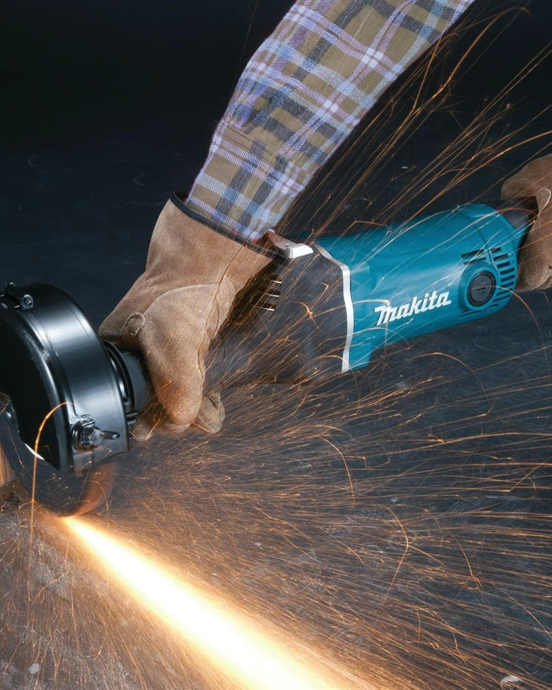makita-gs5000-grinder-in-actio_1.png